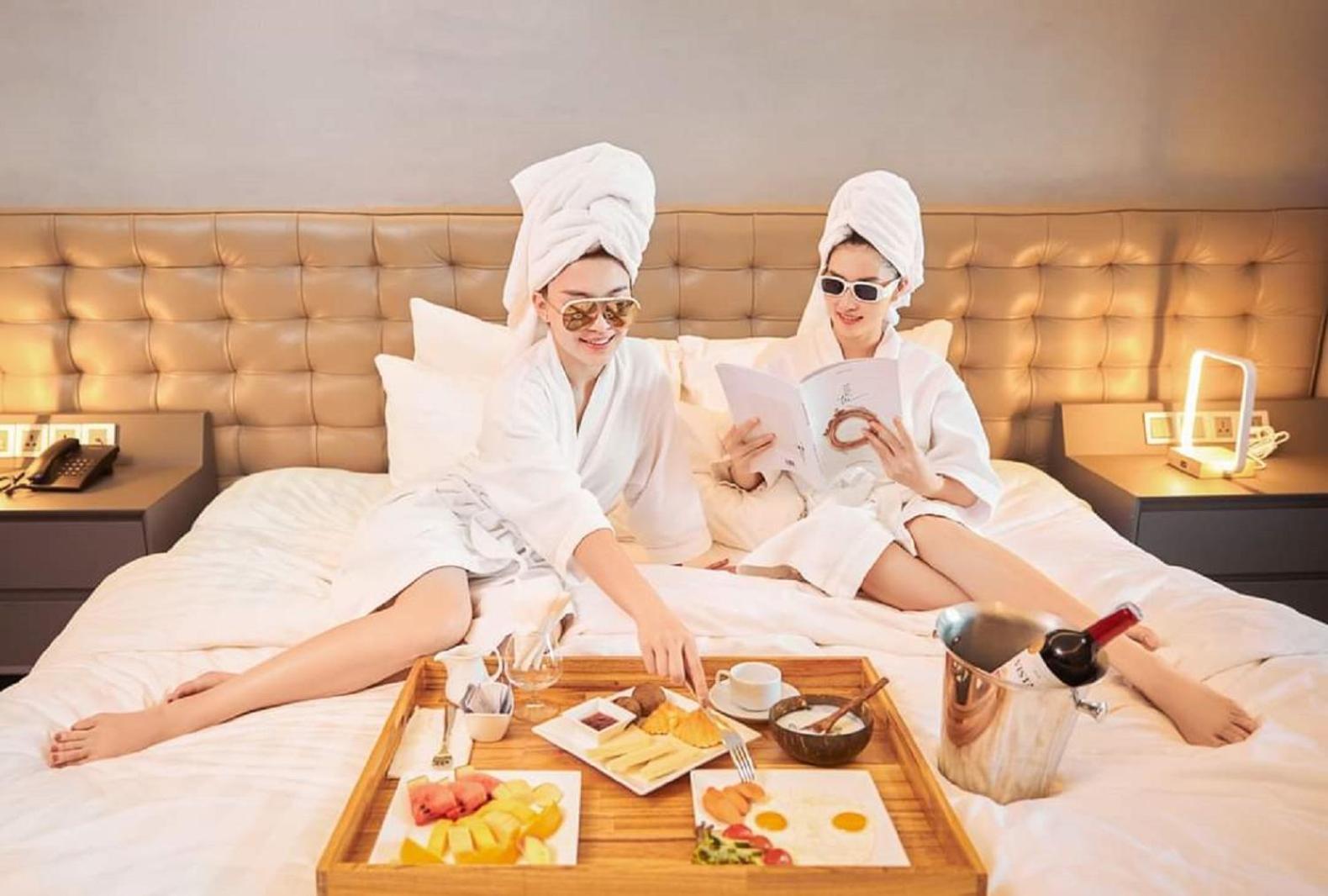 Golden Sun Hotel Danang ภายนอก รูปภาพ
